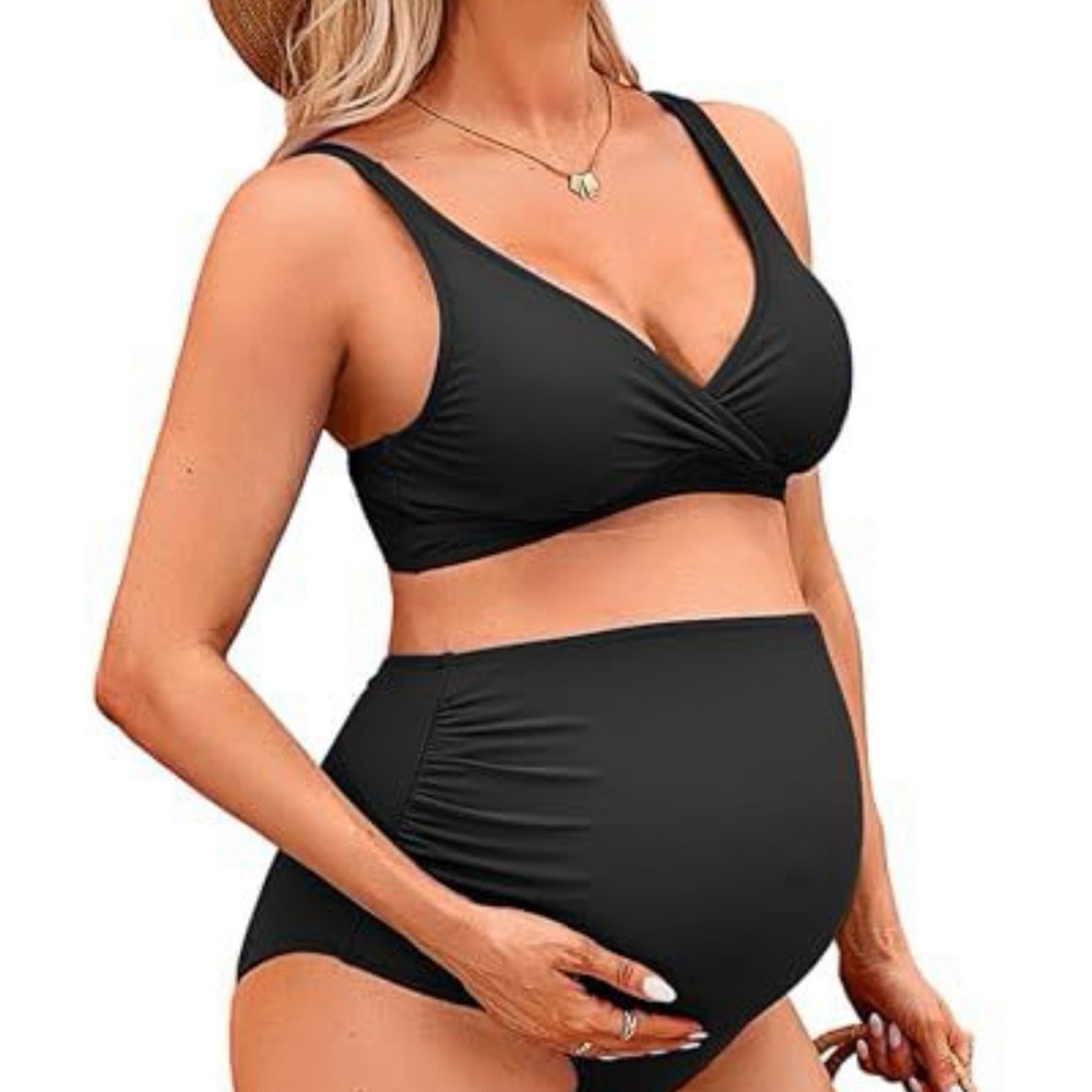 Elegant Black Maternity Bikini - Picture 3 of 3